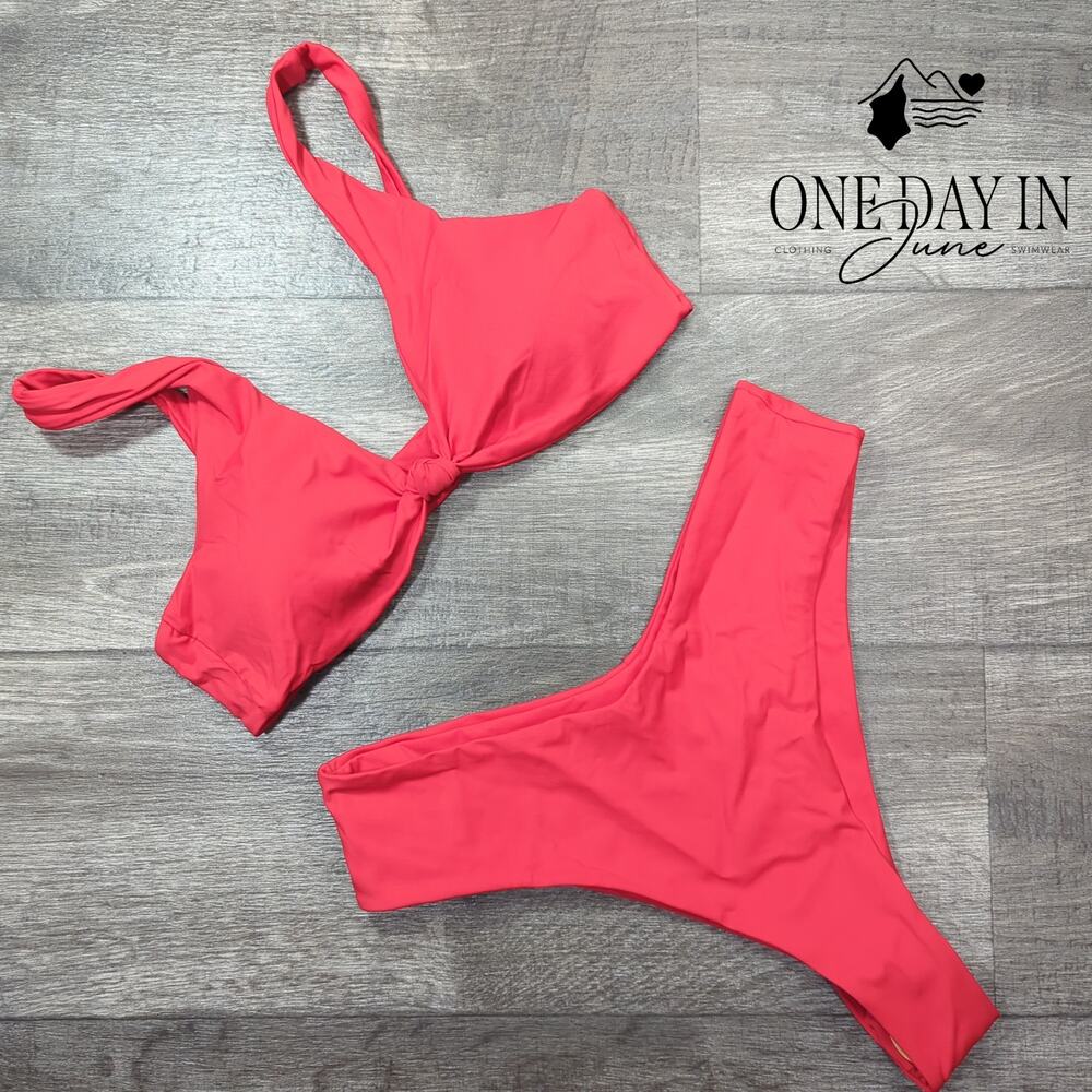 Aleumdr High Cut Knot Front Cheeky Bikini Swimsuit Size L